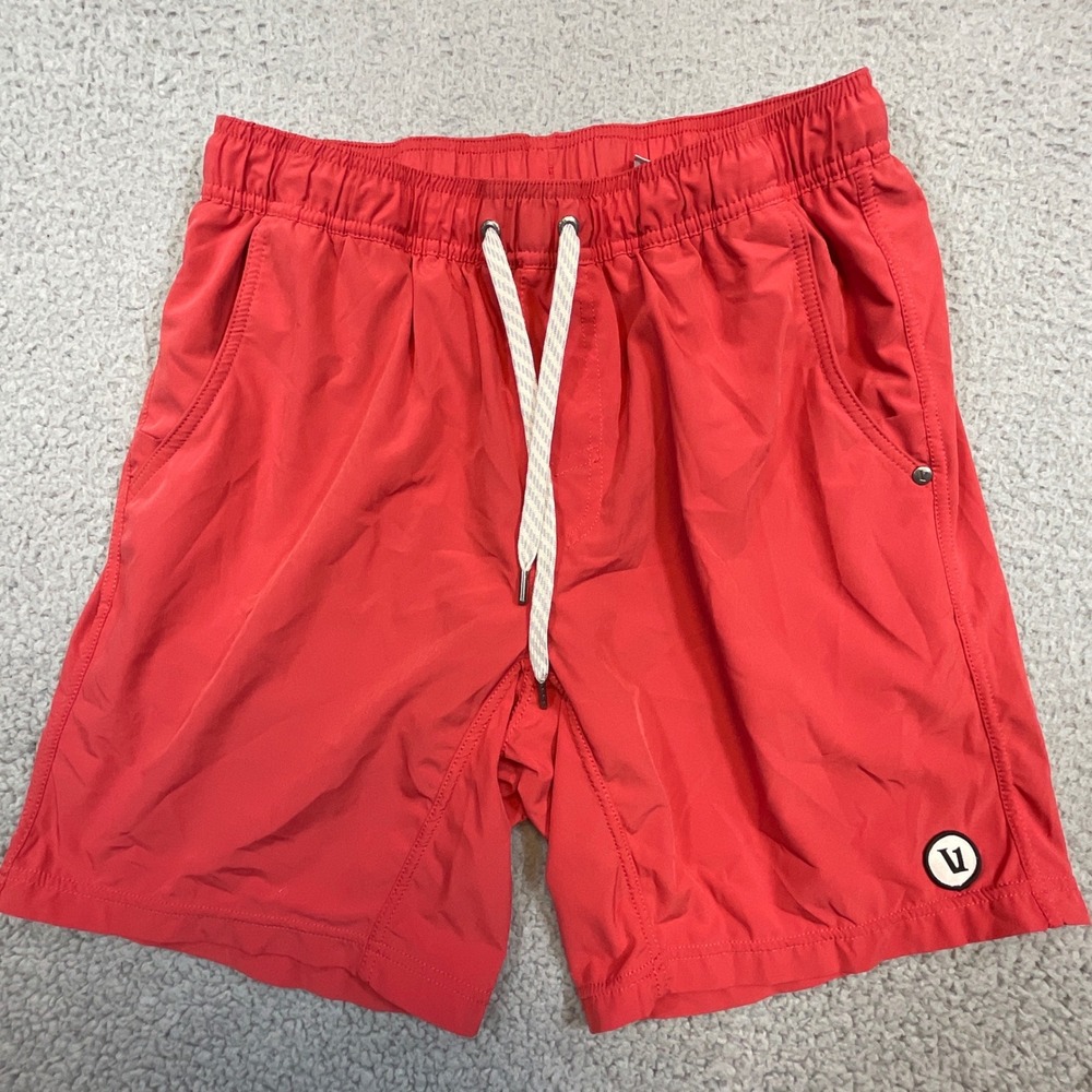 Vuori Kore Shorts Mens Medium Red V302 Lined Athletic Training Gym Activewear